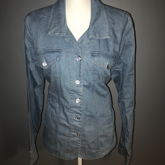 Denim Embellished Blouse - Picture 3 of 4